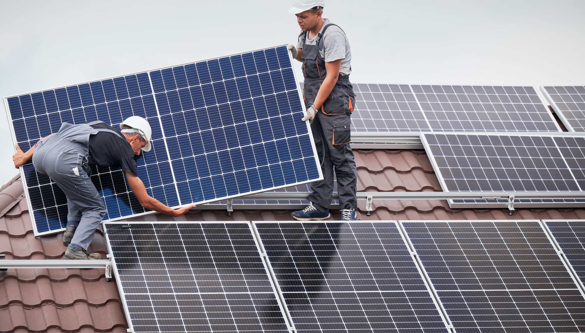 Mesa solar panel maintenance tips